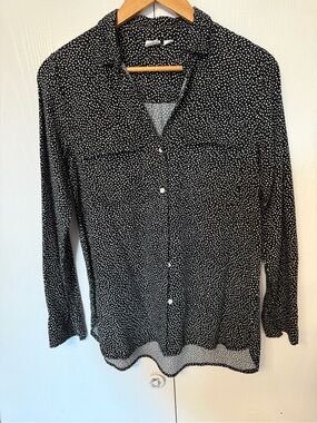 GAP Sz XS Polka Dot High Low Button Down Blouse Chest Pockets